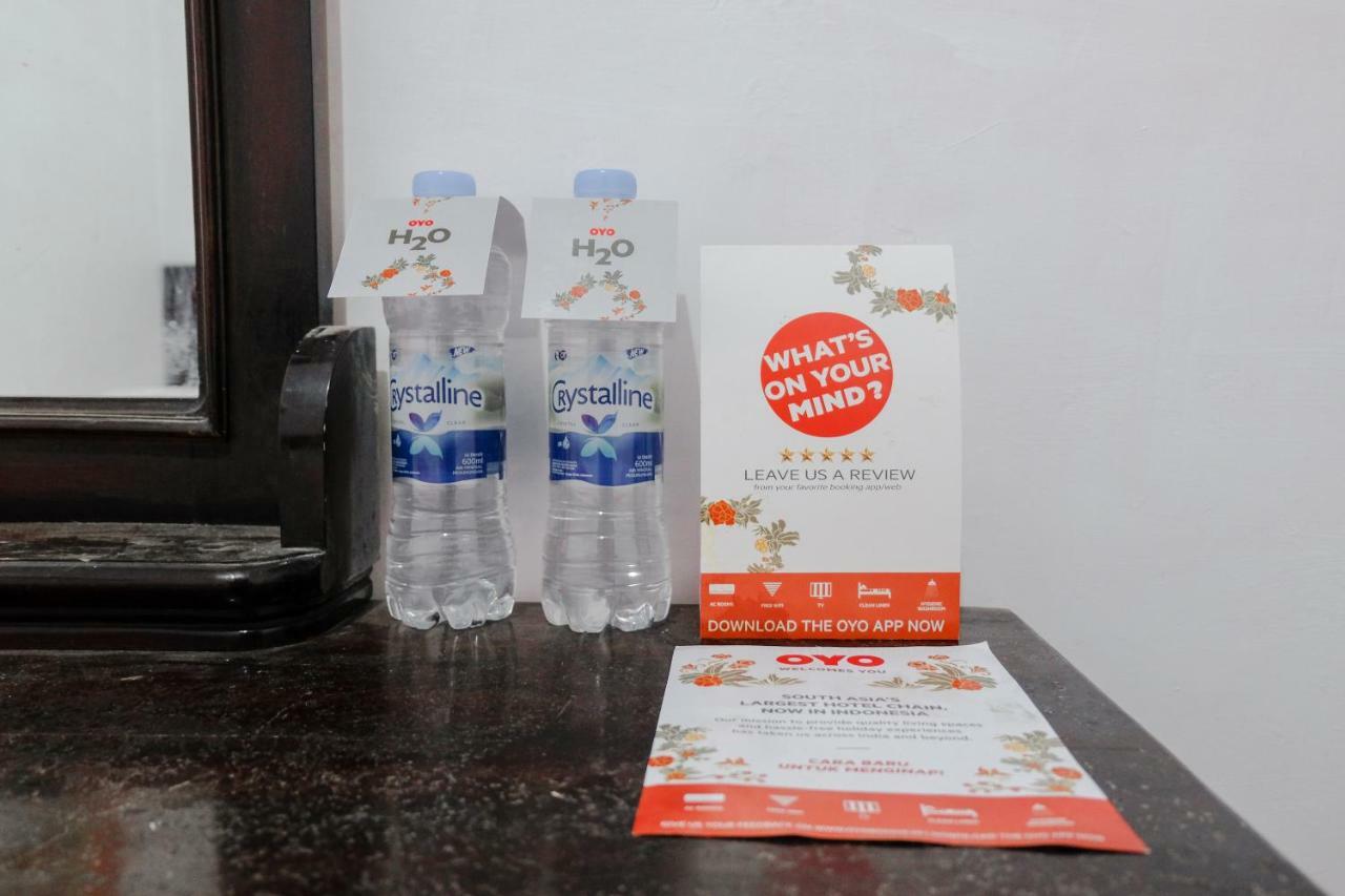 Oyo 1351 Tanggulasi Resto & Residence Syariah Magetan Ngoại thất bức ảnh